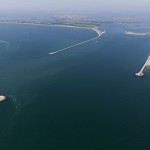 Lavori per il Mose. Bocca di Lido, foto aerea, laguna di Venezia, 23-10-2012